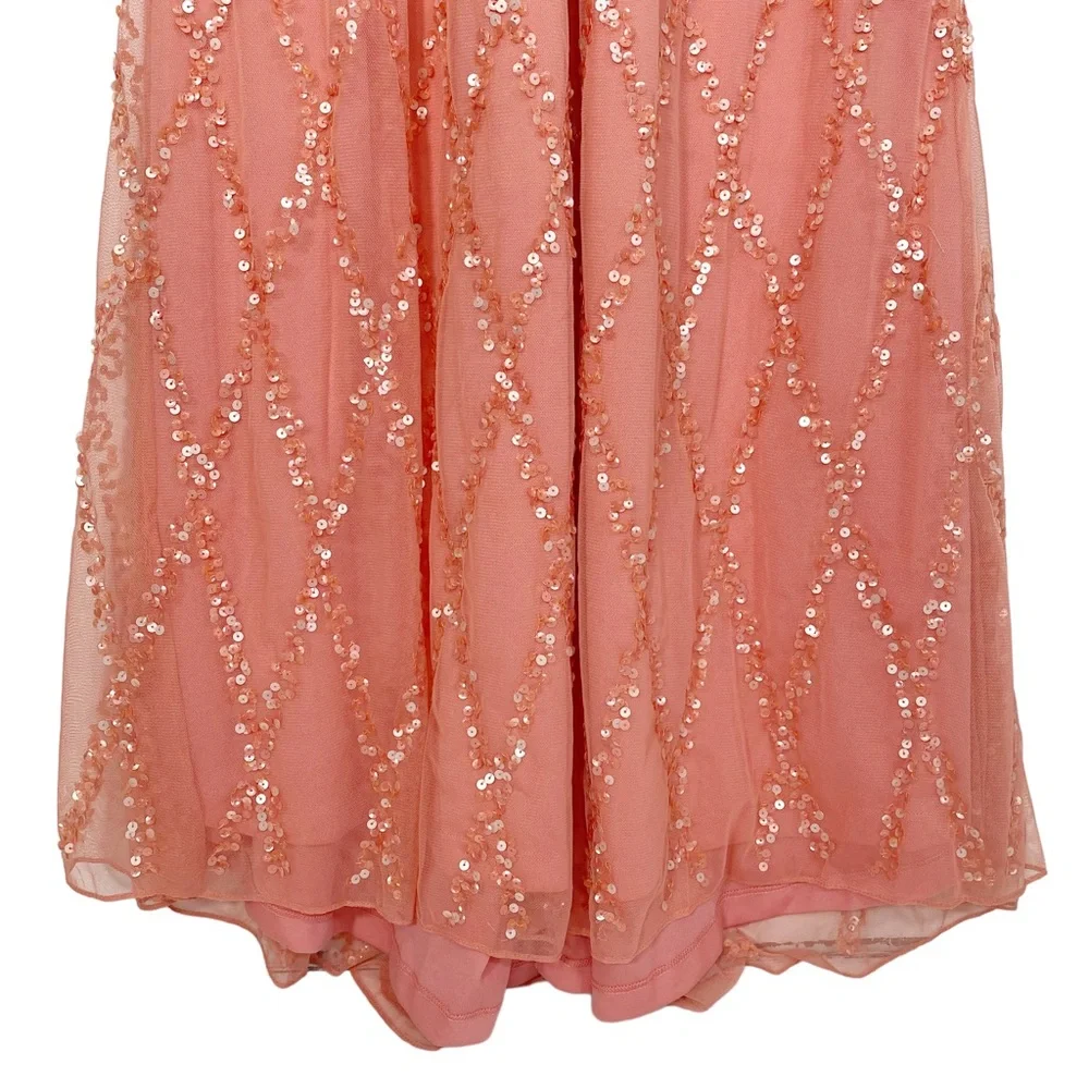 Mac Duggal Coral Sequin Formal Gown - Picture 10 of 11